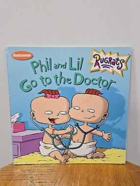 Vintage 2001 Nickelodeon Rugrats Phil And Lil Go To The Doctor Book